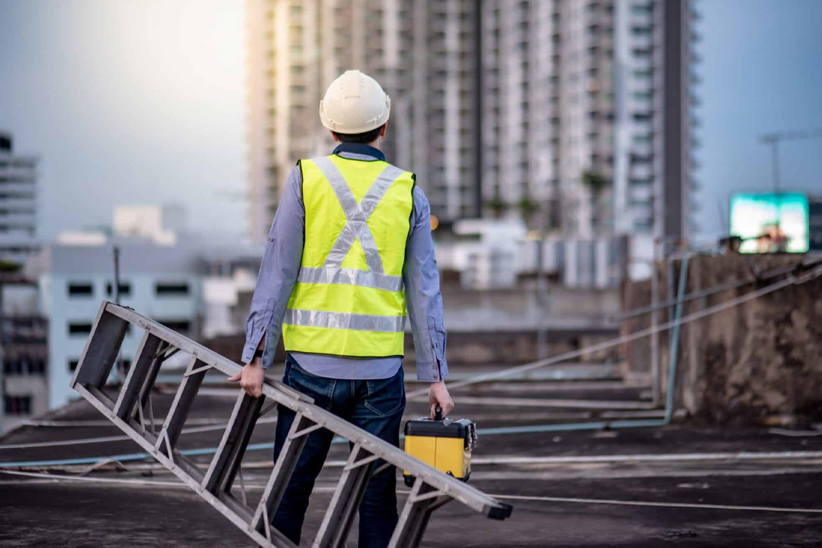 Flooring & Roofing